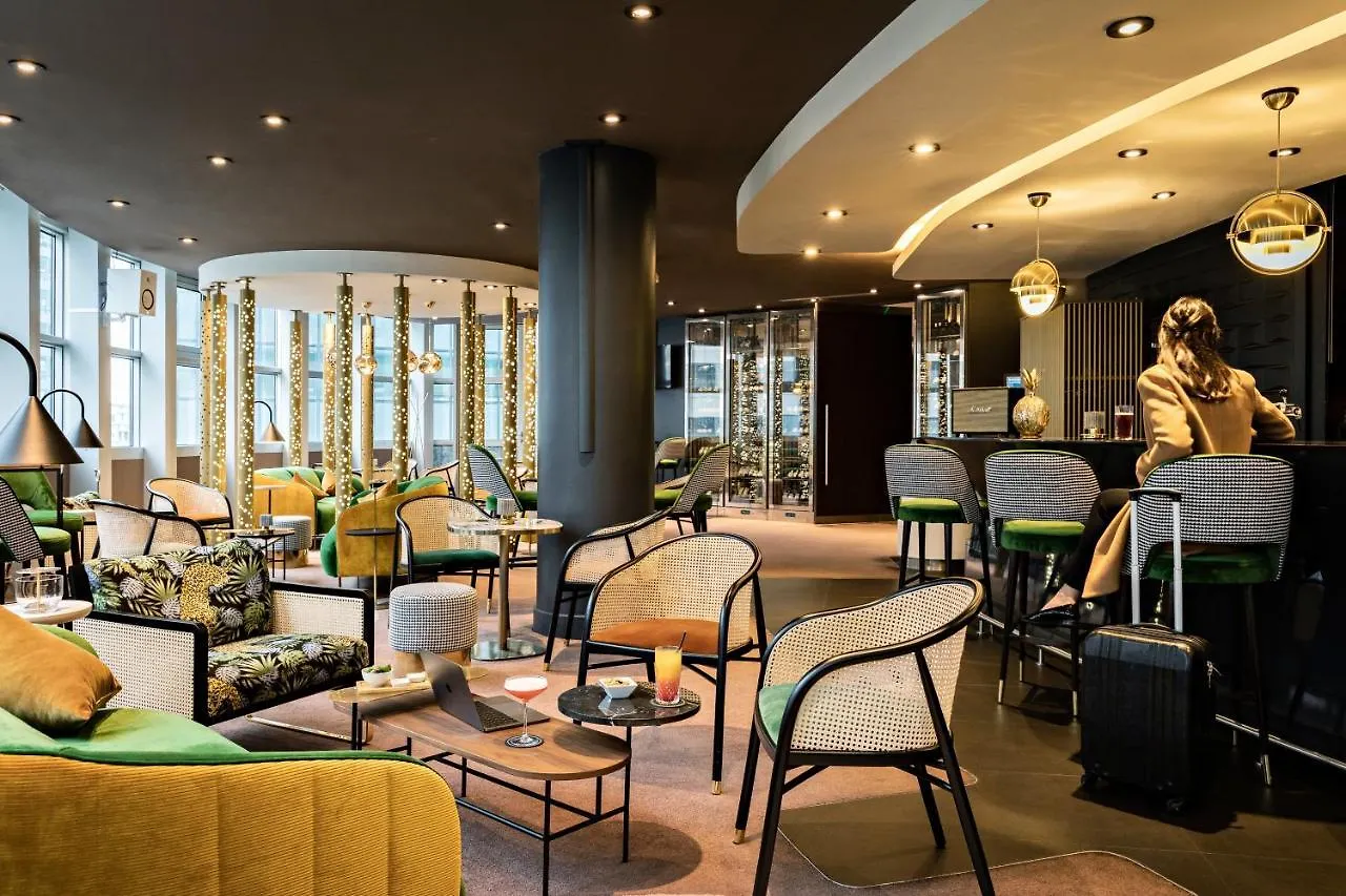 Pullman Paris La Defense Courbevoie