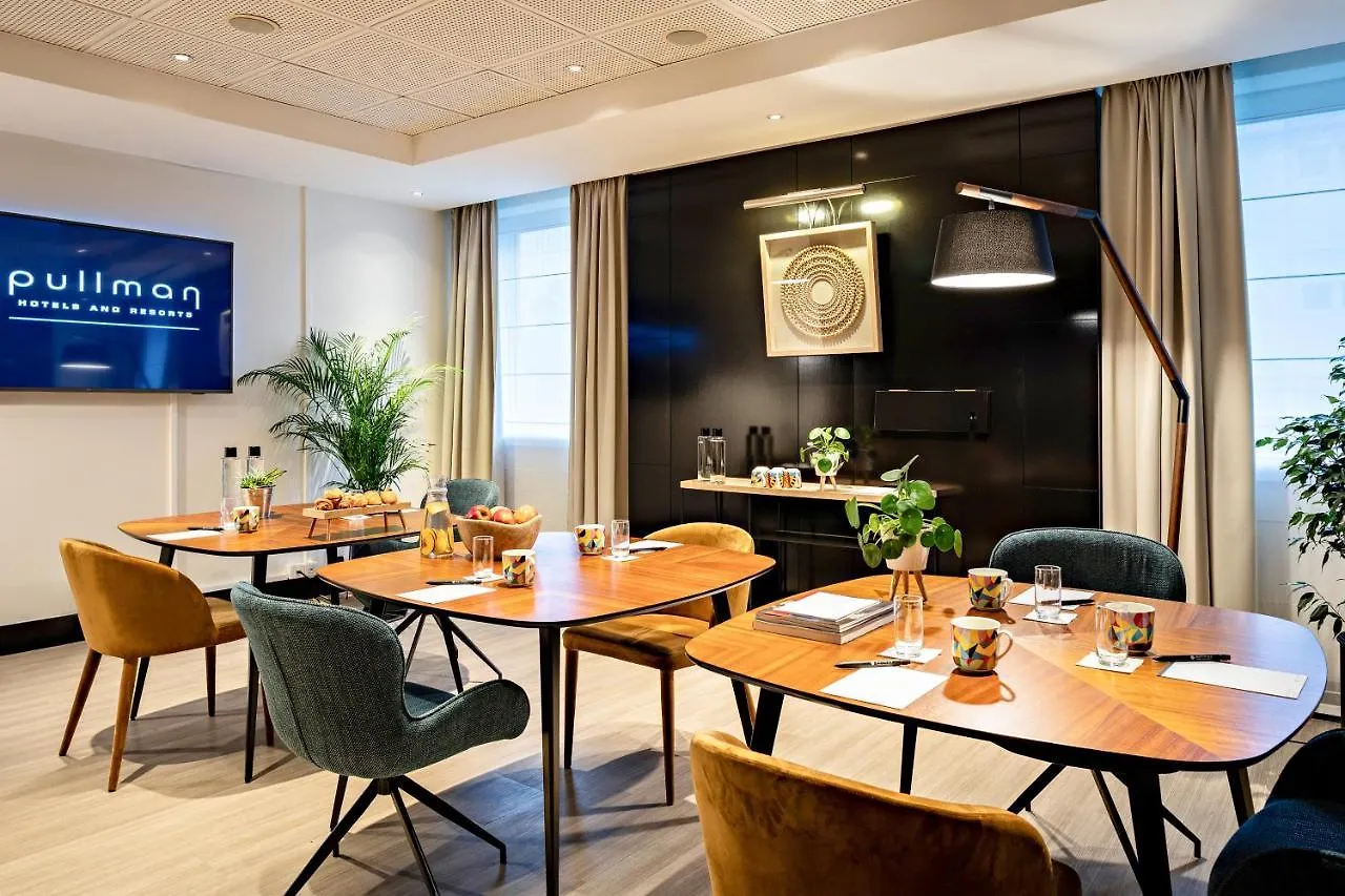 Hotel Pullman Paris La Defense