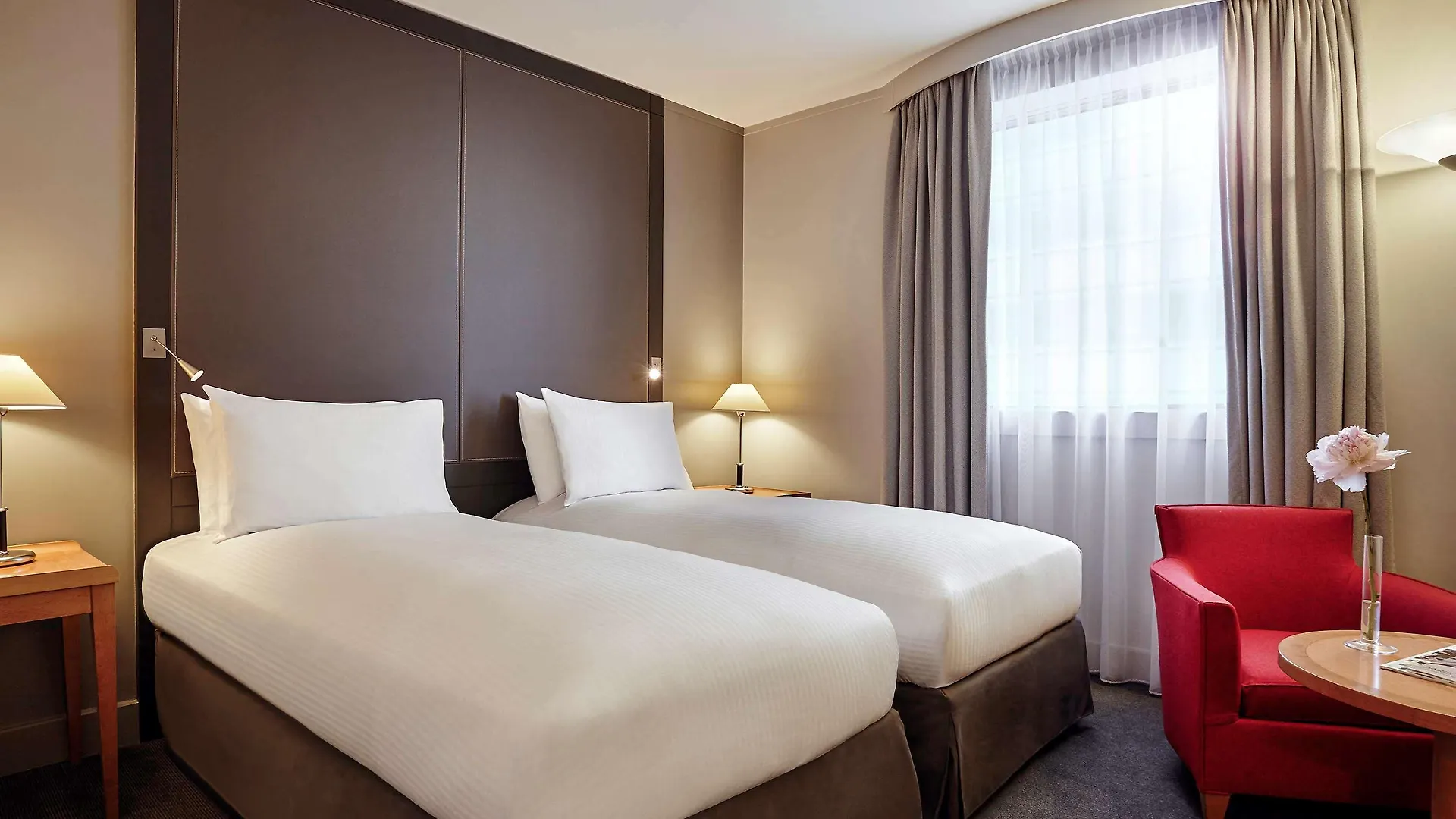 Pullman Paris La Defense Hotel Courbevoie