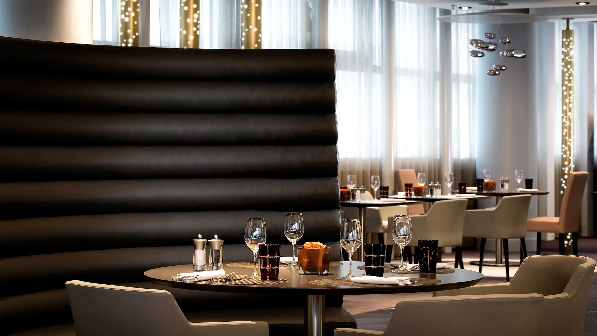 Pullman Paris La Defense Hotel Courbevoie